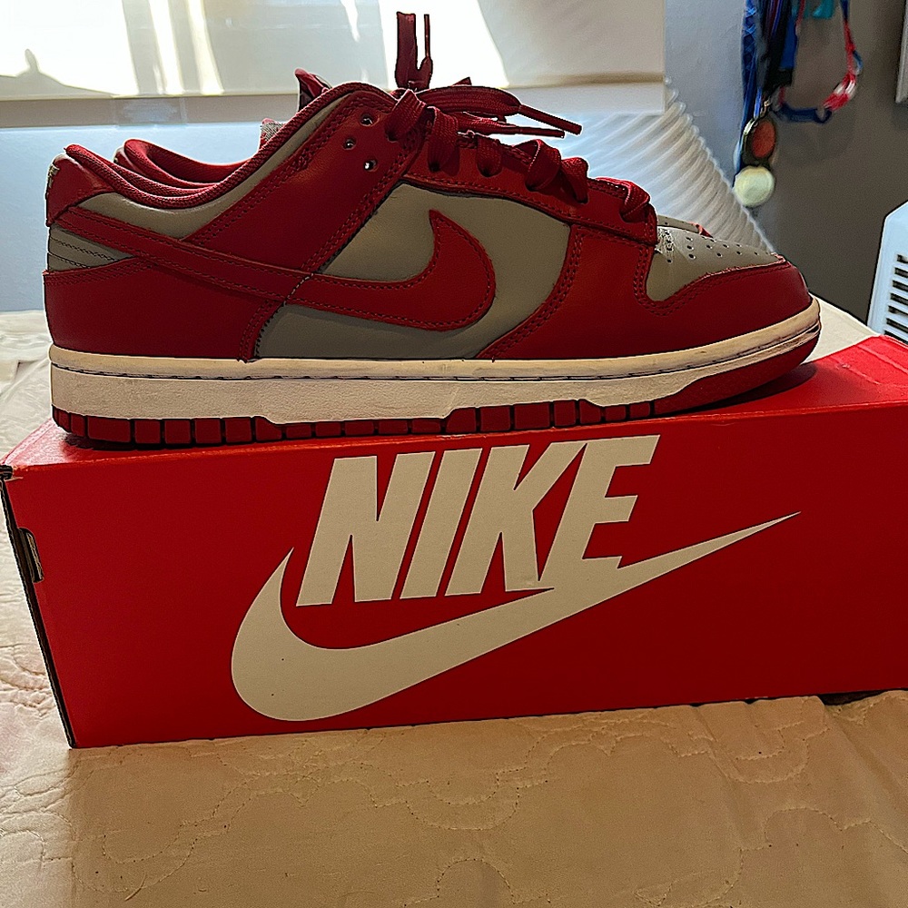 Size 8.5 Dunk low Retro UNLV 2021